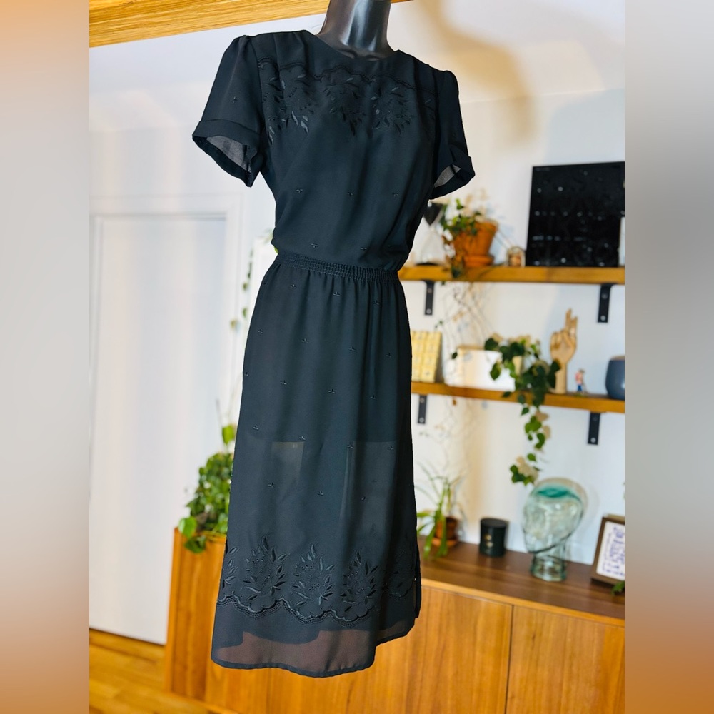 Joseph Ribkoff VTG Elegant Black Embroidered Dress – Semi-Sheer